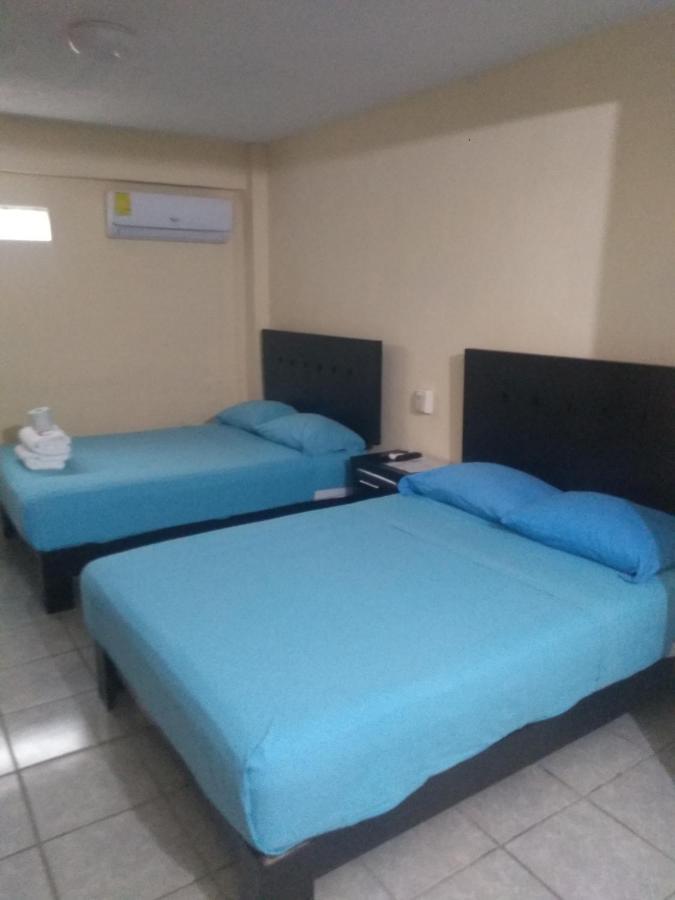 Hôtel La Cabana à Icacos Extérieur photo