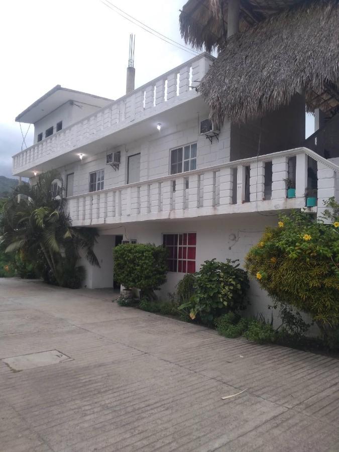 Hôtel La Cabana à Icacos Extérieur photo